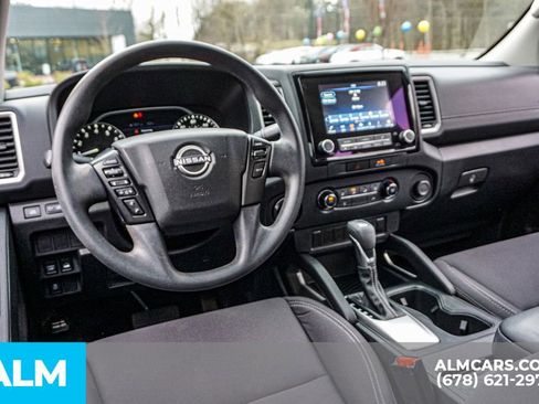 Used 2022 Nissan Frontier SV image 26