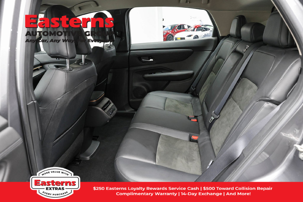 Used 2023 Nissan Ariya AWD image 24