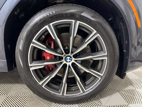 Used 2022 BMW X6 xDrive40i w/ Executive Package AWD/4WD image 23