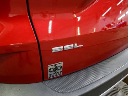 Used 2020 Ford Escape SEL AWD/4WD image 9
