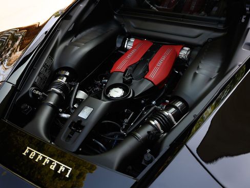 Used 2018 Ferrari 488 GTB image 61