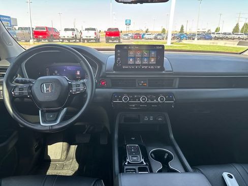 Certified 2023 Honda Pilot Elite image 12