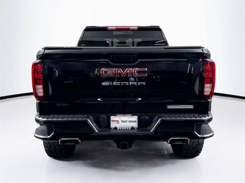 Used 2025 GMC Sierra 1500 Elevation w/ Elevation Premium Package AWD/4WD image 12