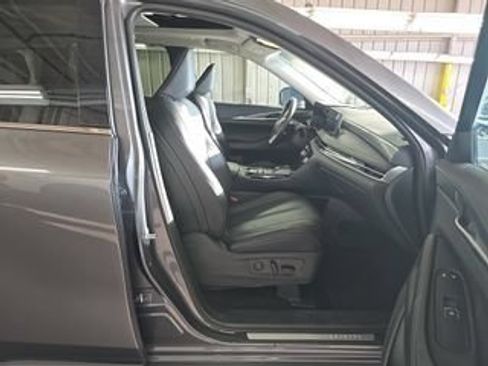 Used 2023 INFINITI QX60 Luxe w/ Cargo Package FWD image 6