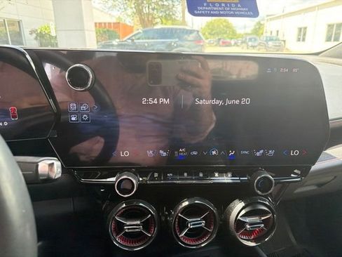 Used 2024 Chevrolet Blazer EV RS AWD/4WD image 4