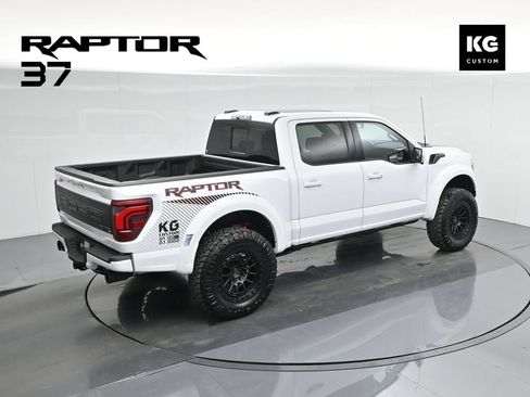 Used 2025 Ford F150 Raptor AWD/4WD image 42