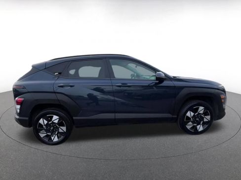 Used 2025 Hyundai Kona SEL image 16