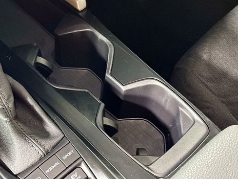 Used 2025 Toyota Camry LE image 15