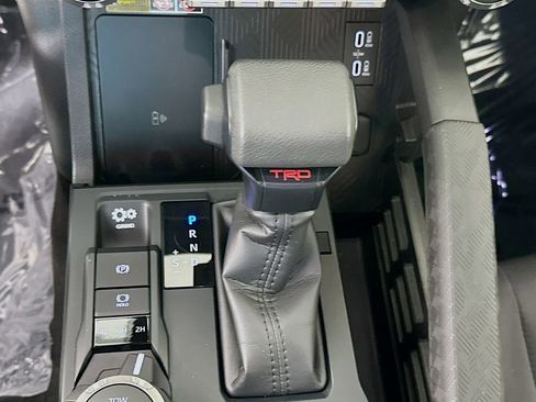 Used 2025 Toyota Tacoma TRD Sport w/ TRD Sport Upgrade Package AWD/4WD image 23