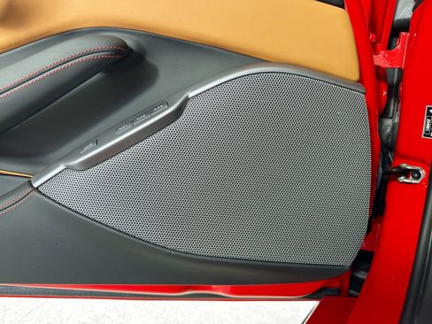 Certified 2022 Ferrari Portofino M RWD image 17