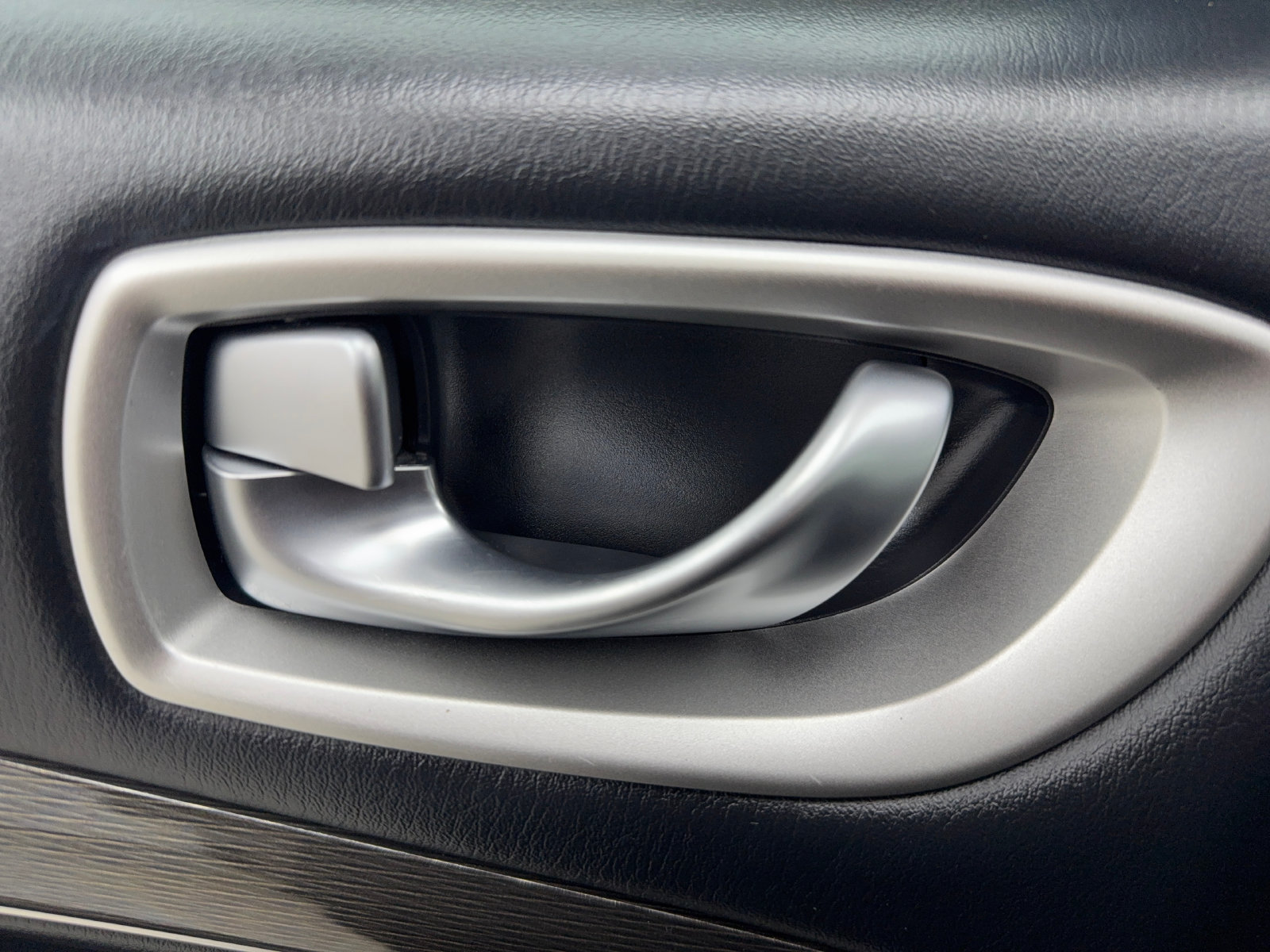 Used 2020 INFINITI QX60 Pure AWD/4WD image 31