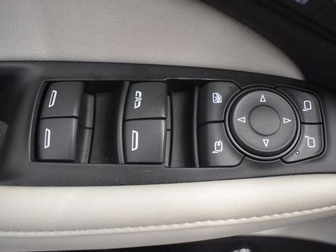 Used 2024 Buick Enclave Avenir w/ Avenir Technology Package AWD/4WD image 21