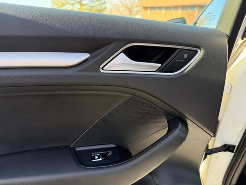 Used 2016 Audi A3 1.8T Premium image 32