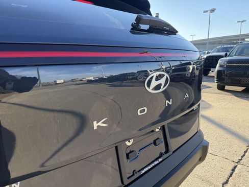 Used 2026 Hyundai Kona SEL Sport AWD/4WD image 8