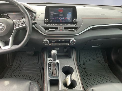 Used 2021 Nissan Altima 2.5 SR FWD image 8
