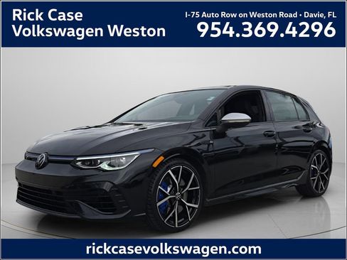 Certified 2024 Volkswagen Golf R AWD/4WD image 1