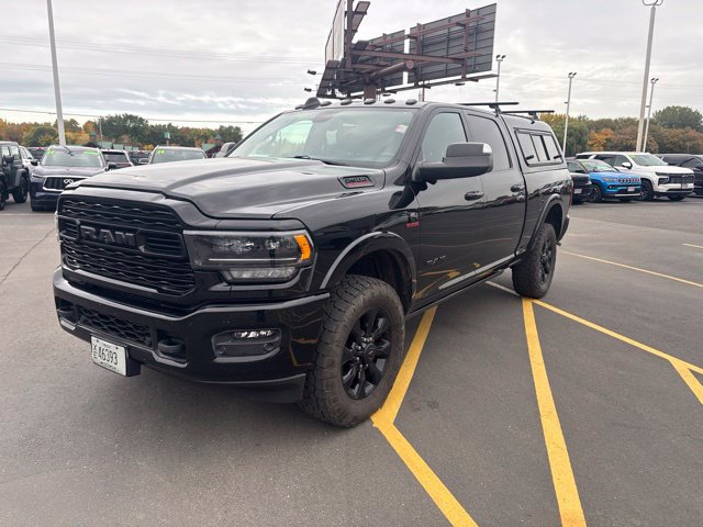 Used 2022 RAM 2500 Limited w/ Night Edition AWD/4WD image 3