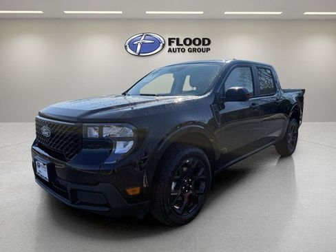 New 2026 Ford Maverick XLT w/ Equipment Group 301A AWD/4WD image 3