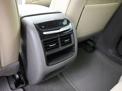 Used 2021 Cadillac XT5 Premium Luxury AWD/4WD image 29