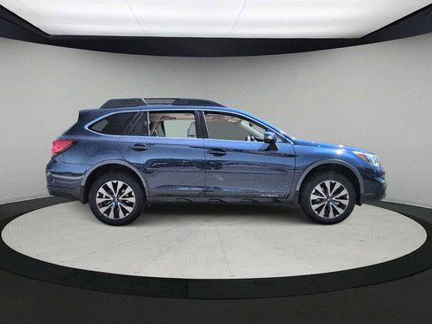 Used 2016 Subaru Outback 2.5i Limited AWD/4WD image 9