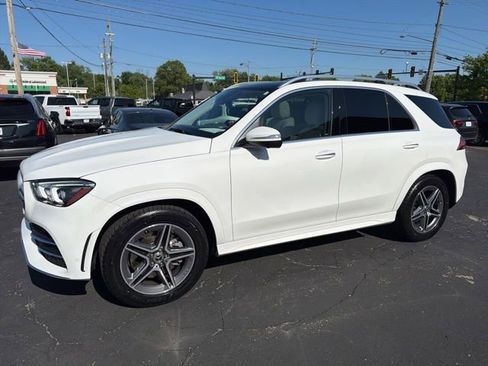Used 2023 Mercedes-Benz GLE 450 4MATIC image 3