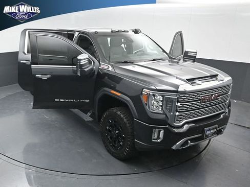 Used 2020 GMC Sierra 2500 Denali w/ Technology Package image 25