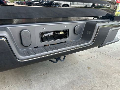 Used 2022 Chevrolet Colorado LT w/ LT Convenience Package RWD image 18