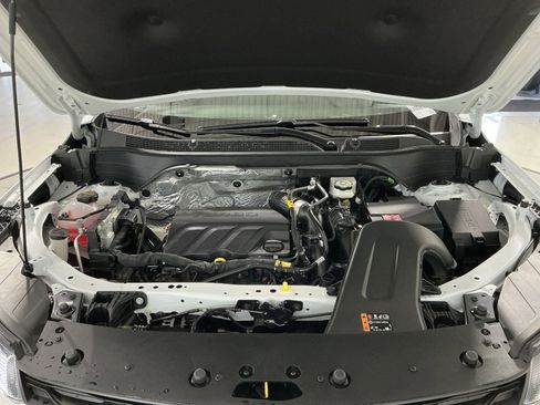 New 2026 Chevrolet Trax LT w/ Driver Confidence Package image 33