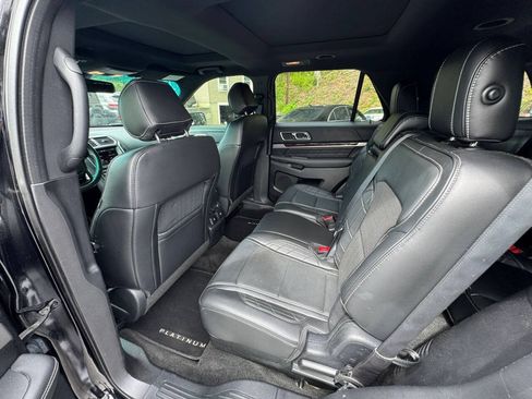 Used 2016 Ford Explorer Platinum AWD/4WD image 7