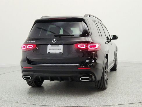 Used 2022 Mercedes-Benz GLB 250 image 6