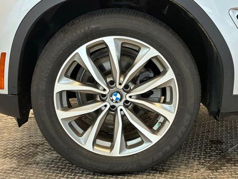 Used 2019 BMW X3 xDrive30i w/ Driving Assistance Package AWD/4WD image 37