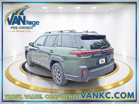 Used 2026 Subaru Outback Premium AWD/4WD image 9