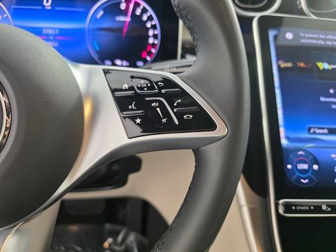 Certified 2025 Mercedes-Benz GLC 350e 4MATIC image 19