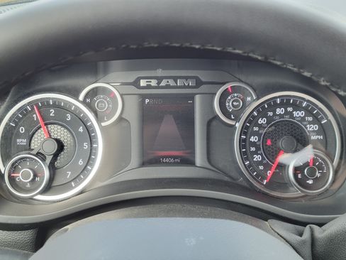 Used 2026 RAM 2500 Big Horn AWD/4WD image 9