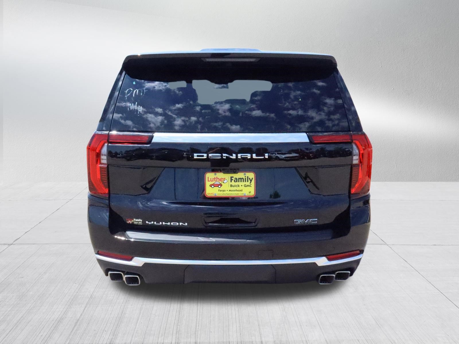 New 2026 GMC Yukon Denali w/ Denali Reserve Package AWD/4WD image 6