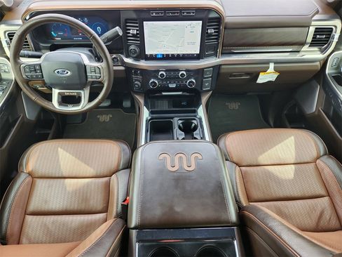 Used 2024 Ford F250 King Ranch w/ Chrome Package image 25