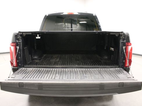 Used 2024 Ford F150 Lariat AWD/4WD image 17