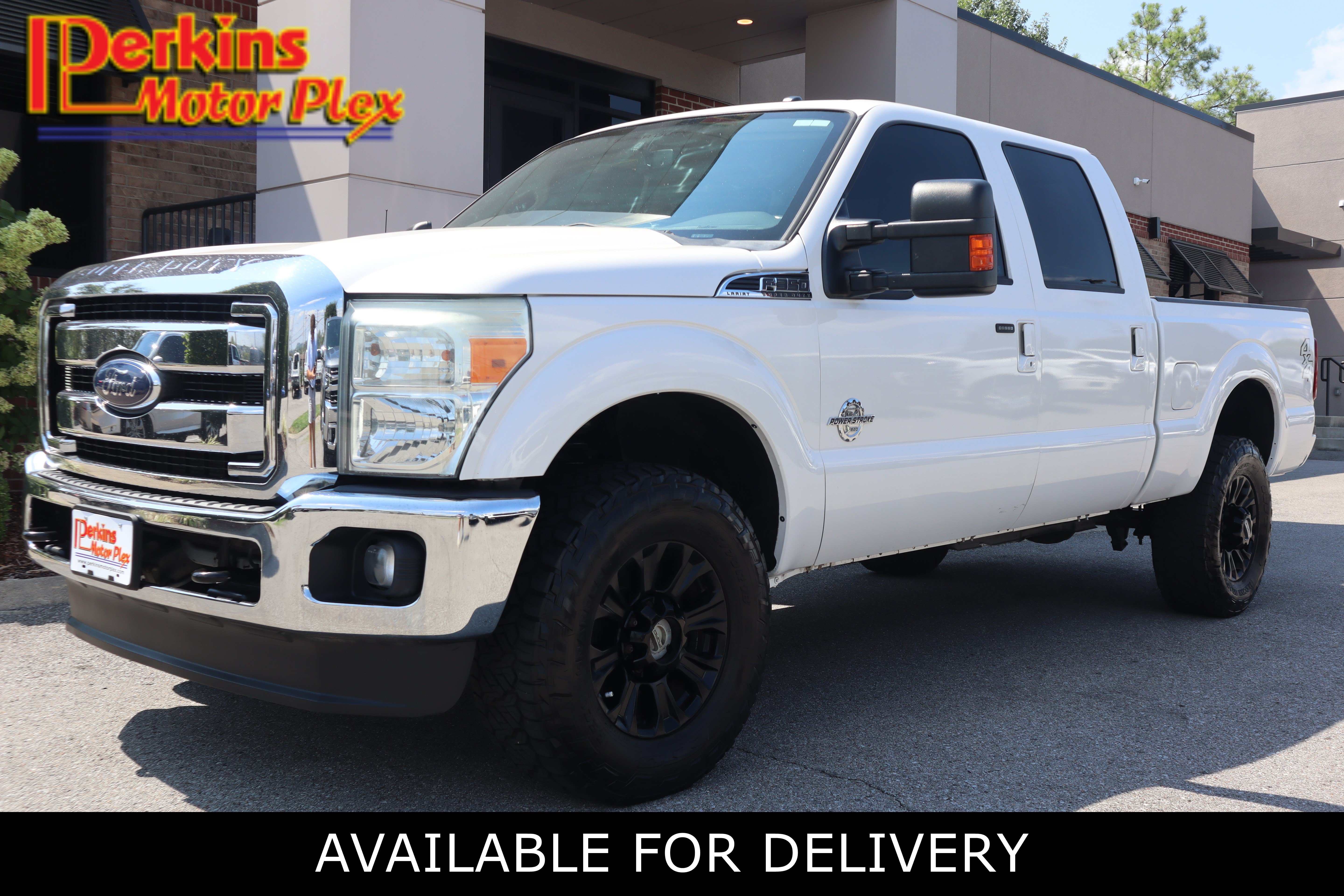 Used 2015 Ford F350 Lariat w/ Lariat Interior Package AWD/4WD image 1