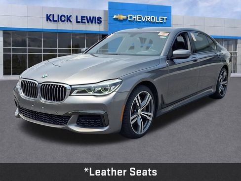 Used 2016 BMW 750i xDrive AWD/4WD image 3