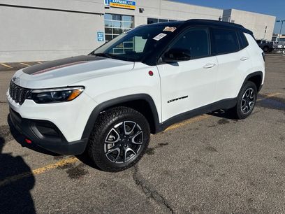 Used 2025 Jeep Compass Trailhawk w/ Trailhawk Elite Group