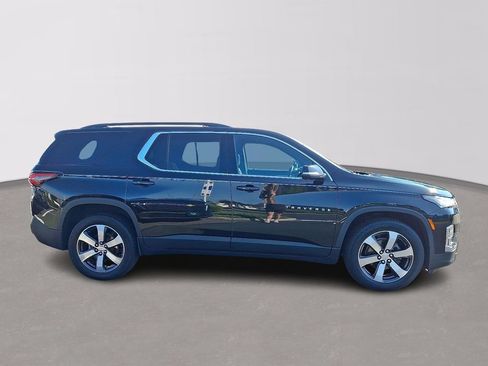 Certified 2023 Chevrolet Traverse LT w/ LT Premium Package AWD/4WD image 7