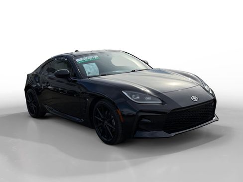 Used 2024 Toyota GR86 Premium image 7