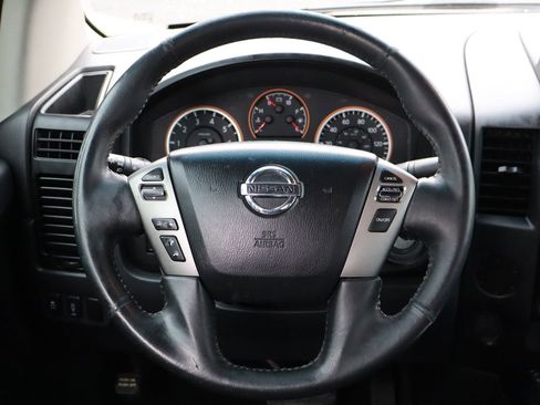 Used 2013 Nissan Titan SV w/ SV Value Truck Pkg image 18