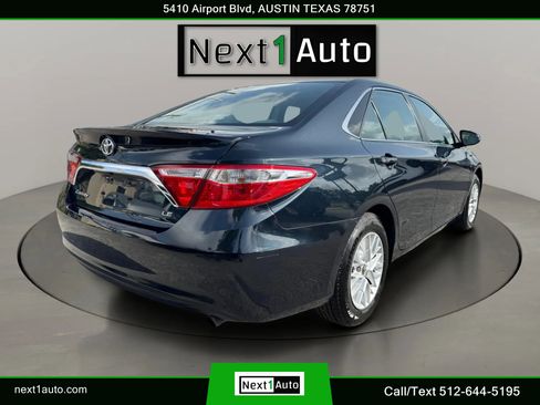 Used 2017 Toyota Camry LE FWD image 8