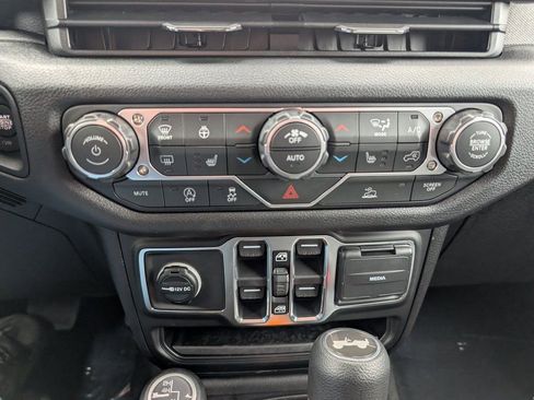 New 2026 Jeep Wrangler Unlimited Sport AWD/4WD image 29