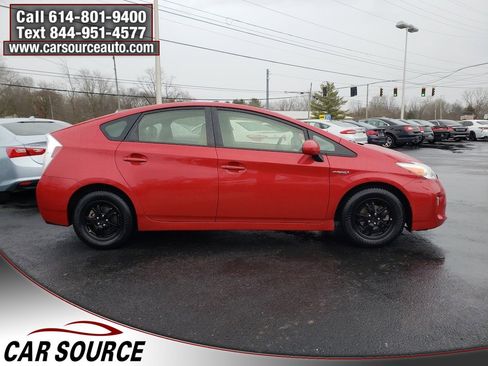 Used 2014 Toyota Prius Two image 4