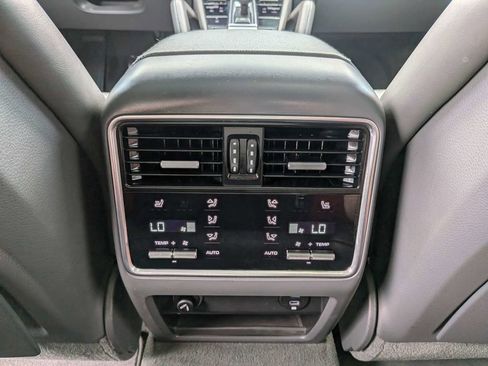 Certified 2021 Porsche Cayenne Coupe AWD/4WD image 15