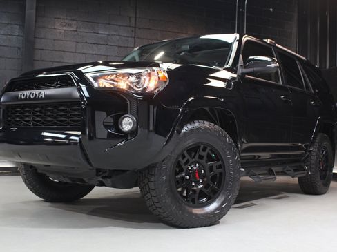 Used 2019 Toyota 4Runner SR5 Premium AWD/4WD image 65