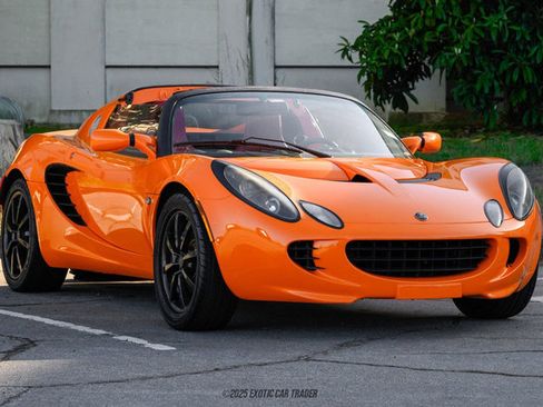Used 2005 Lotus Elise image 12