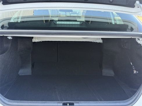 Used 2025 Toyota Camry SE image 33